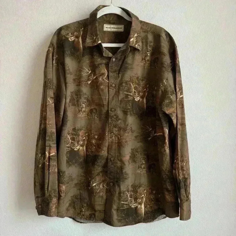 Bit & Bridle Men’s XL‎ Long Sleeve Button Down Black Whitetail Deer Hunter Shirt